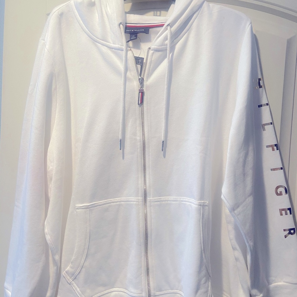 Tommy Hilfiger white hoodie.